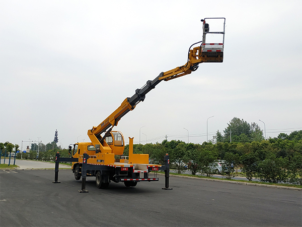 江铃蓝牌23米高空作业车